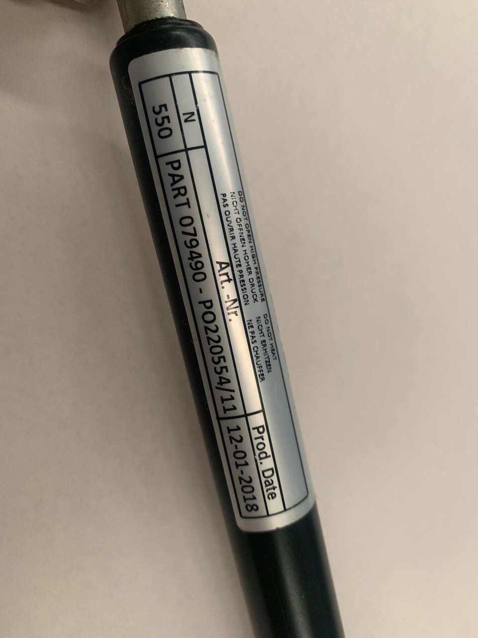 Bateson 550N Gas Struts