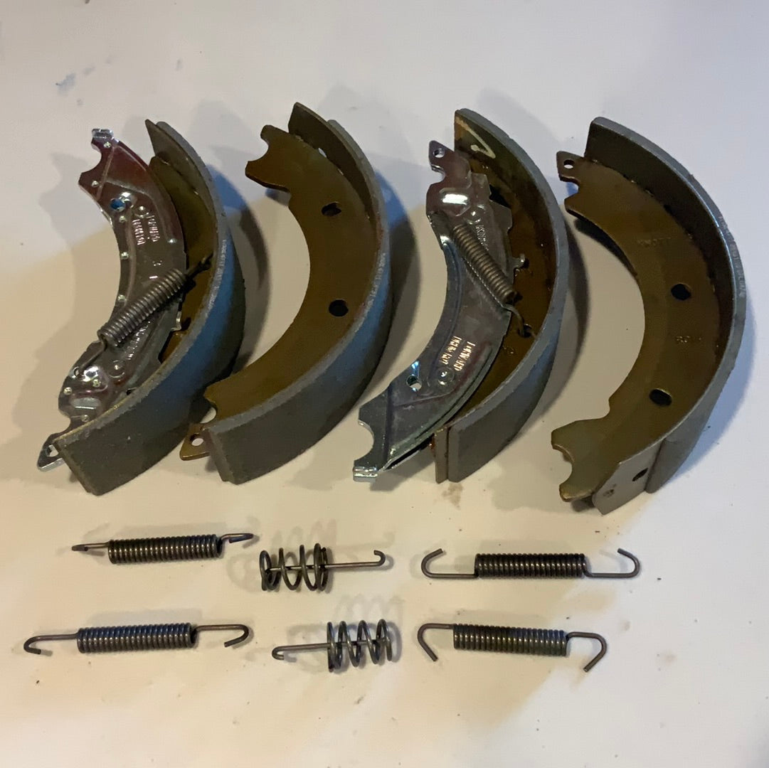 Knott Brake Shoes 200x50 (10") Axle Set