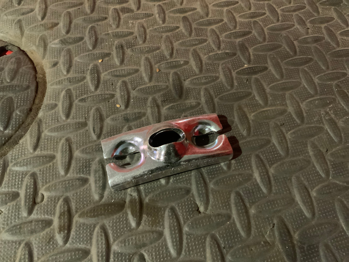 Knott Brake Cable Splitter
